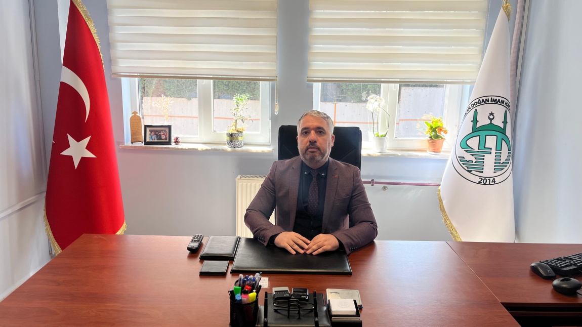 Yasin Kuşçi - Müdür